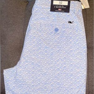 Vineyard vines Men’s performance breaker shorts (32 waist)